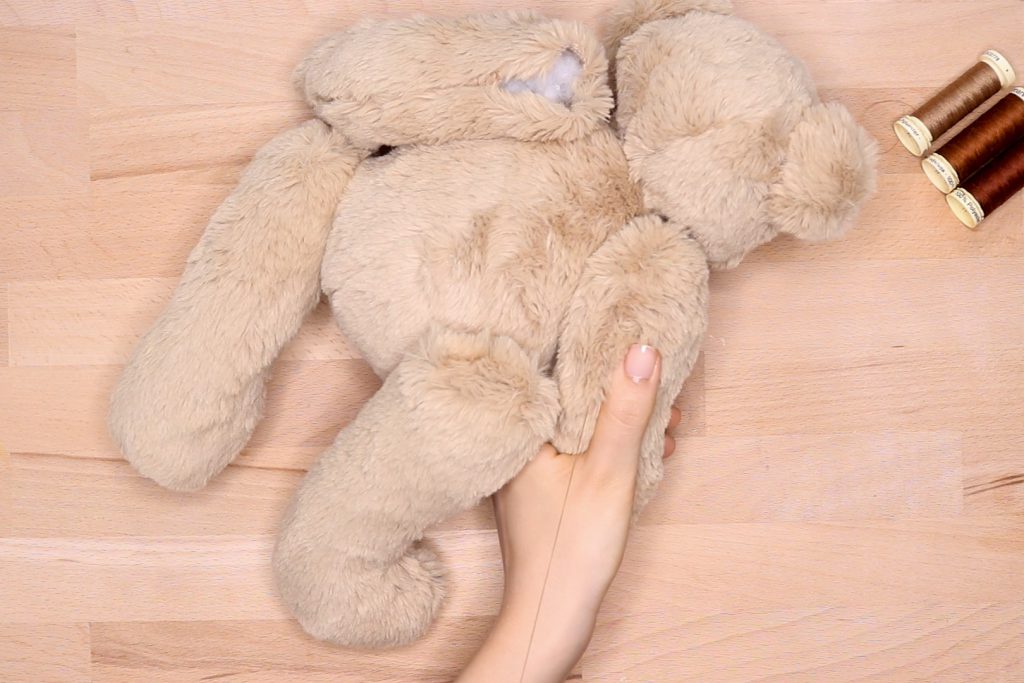 How to make a teddy bear